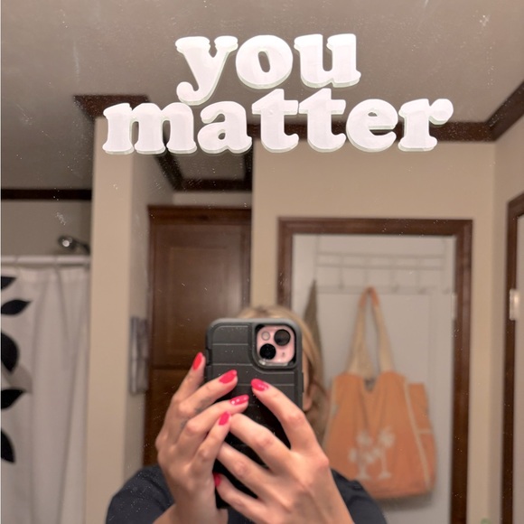 Welcome to, Studio Bee Corner 💕 - Picture 8 of 8